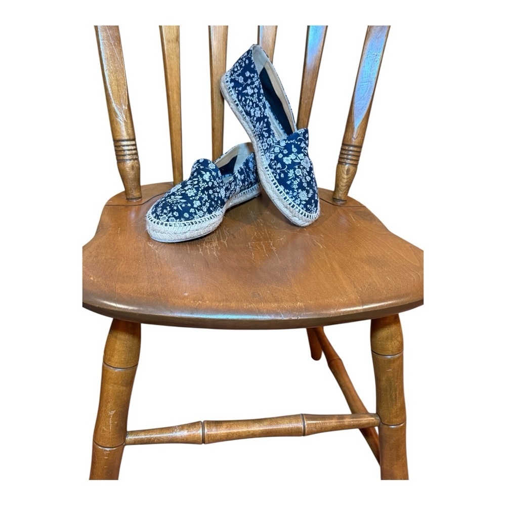NWOT Castaner xLiberty Joanna Navy/white floral slip on espadrille, size 39 - Picture 3 of 10